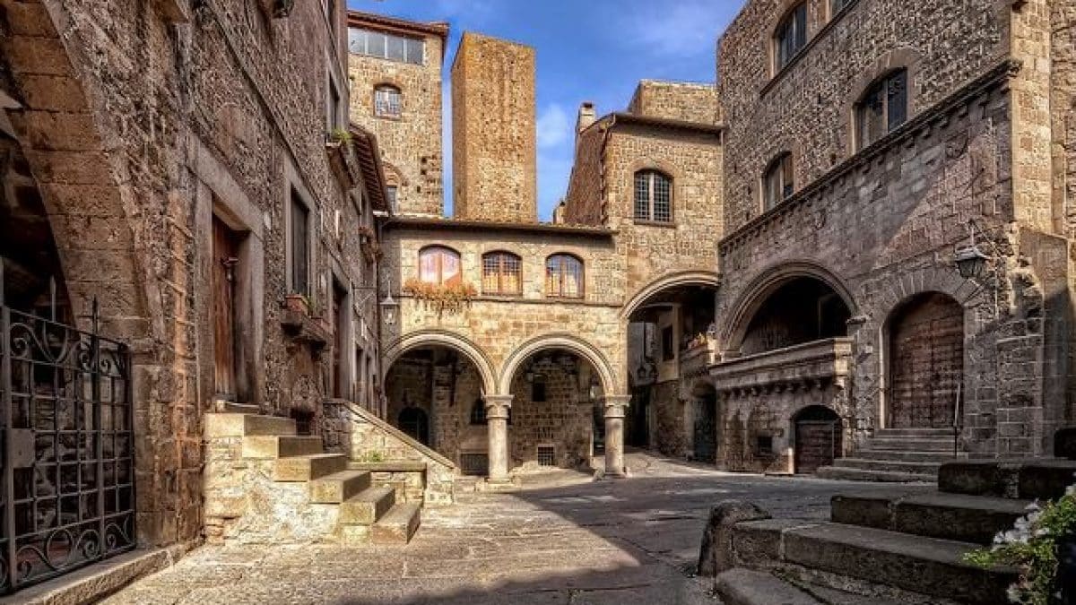 san_pellegrino_quartiere_medievale_viterbo.jpg